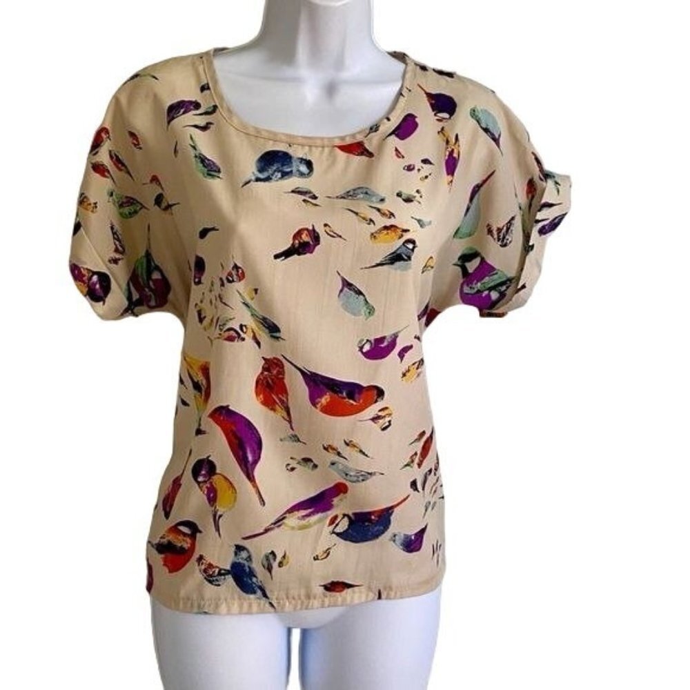 Liva Girl Short Sleeve Top with Colorful Birds Size Small